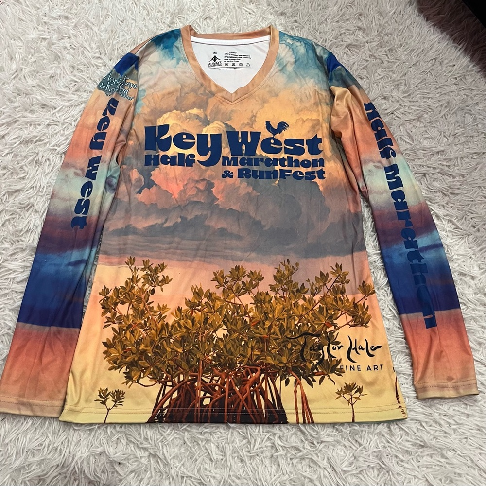 Key West Half Marathon & Runfest V-Neck Long Sleeve Shirt Size M